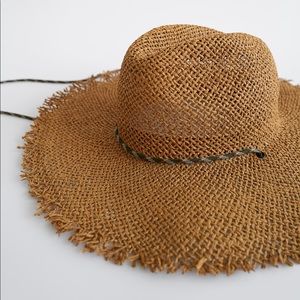 Zara natural tan tied woven hat NWT